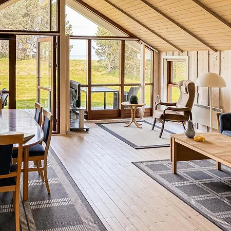 3 Bedroom Cozy Home In Samso Onsbjerg